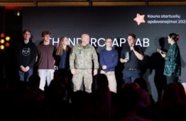 KTU įsikūręs startuolis siekia užpildyti rinkoje esančią spragą: kuria dronų aptikimo ir sekimo sistemą nedideliame aukštyje