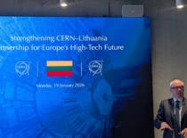 CERN generalinis direktorius dr. Markas Thomsonas