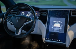 Autonominiai automobiliai žada revoliuciją, tačiau KTU ekspertas klausia &ndash; ką jie i&scaron; tiesų i&scaron;spręs? 